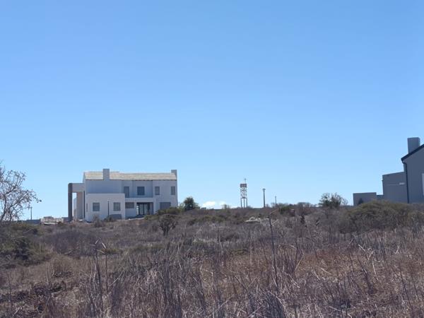 755 m² Land