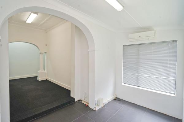 200 m² Commercial space