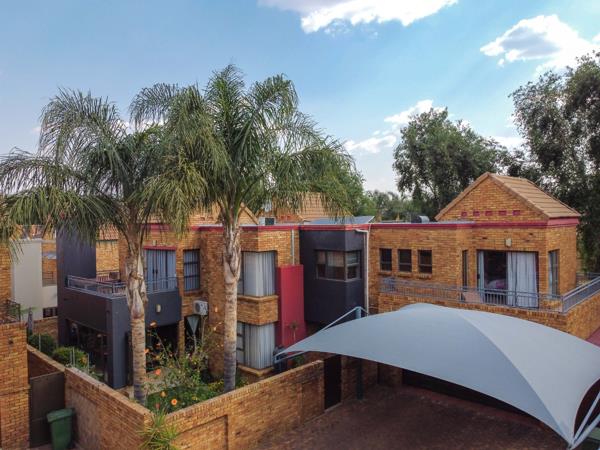 4 Bedroom Townhouse