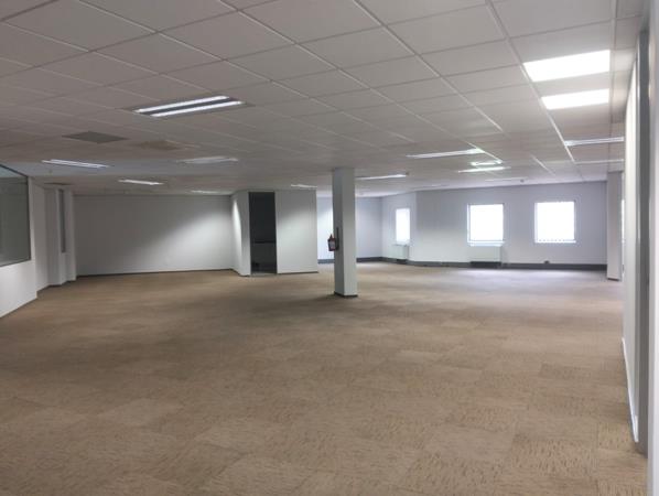 326 m² Office Space