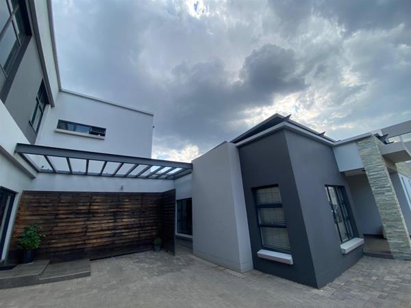108 m² Office Space