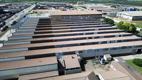 27 294 m² Industrial space