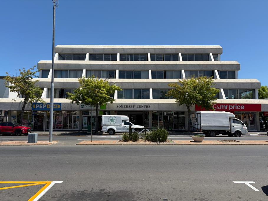 155 m² Retail Space
