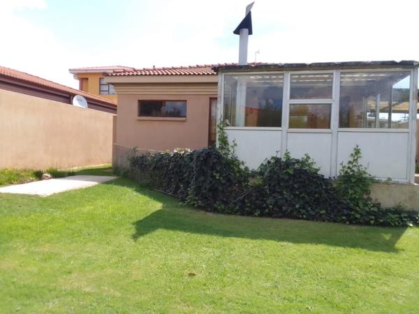 2 Bedroom House
