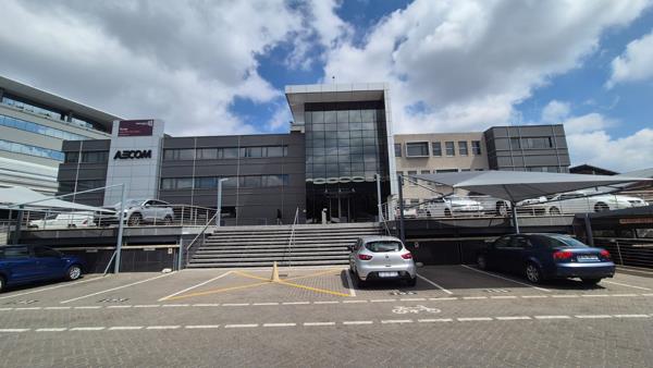 671 m² Commercial space