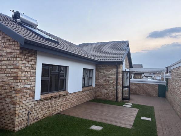 3 Bedroom Townhouse