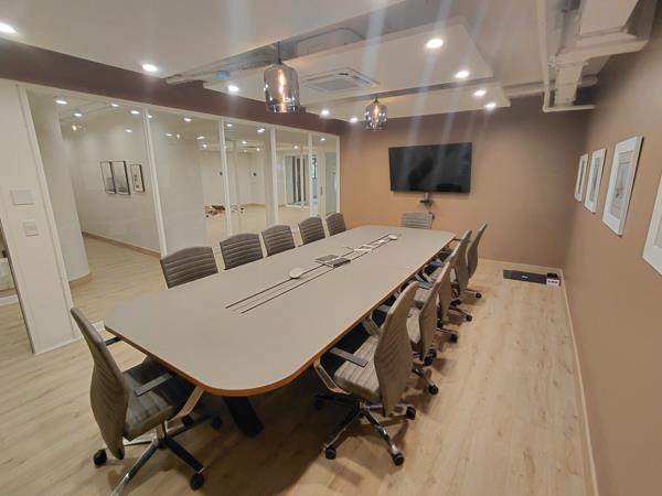 80 m² Commercial space