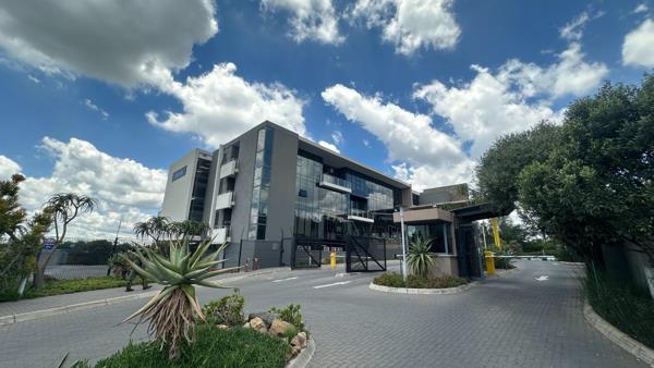 249 m² Office Space