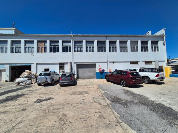 785 m² Industrial space