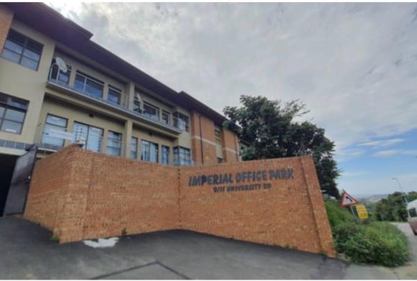 107 m² Commercial space