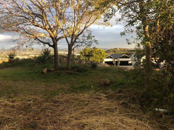 698 m² Land