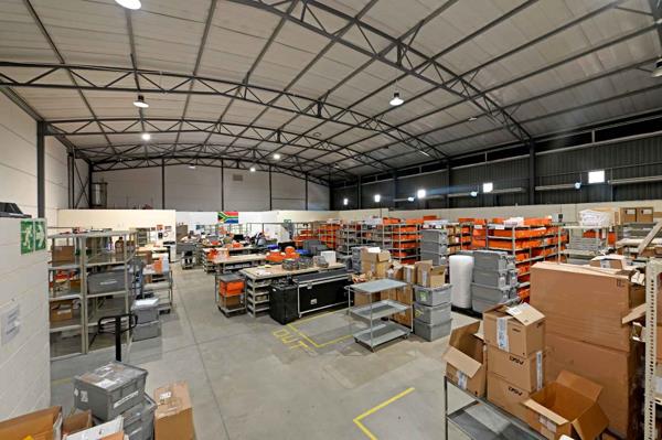 1 108 m² Industrial space