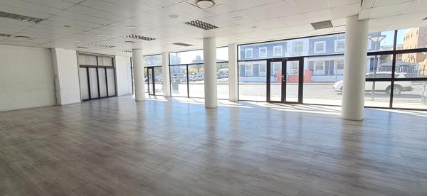 346 m² Commercial space