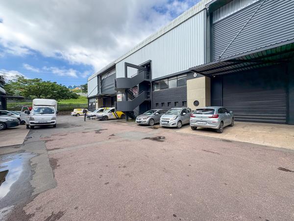 768 m² Industrial space