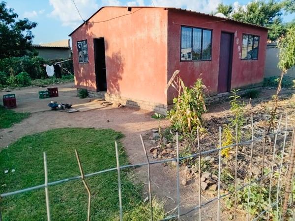 2 Bedroom House
