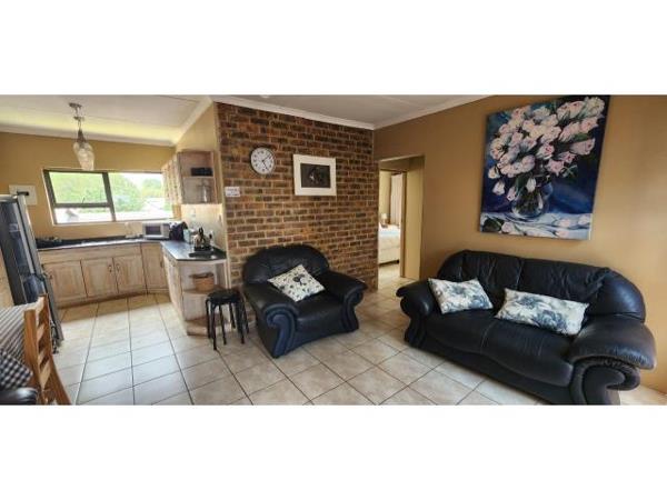 2 Bedroom Garden Cottage