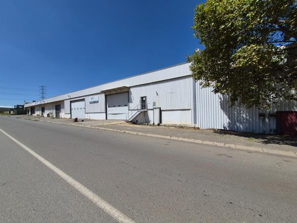8 000 m² Industrial space