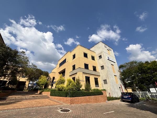 2 835 m² Retail Space