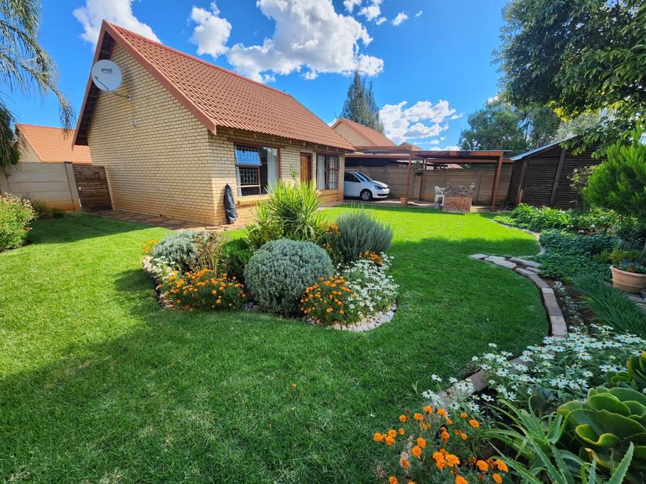2 Bedroom Simplex