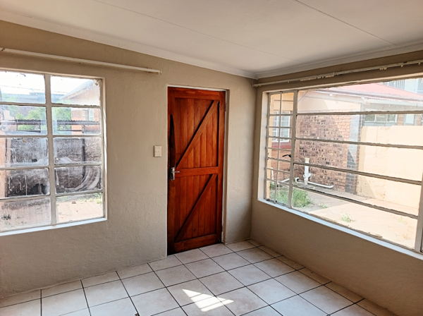 1 Bedroom Garden Cottage