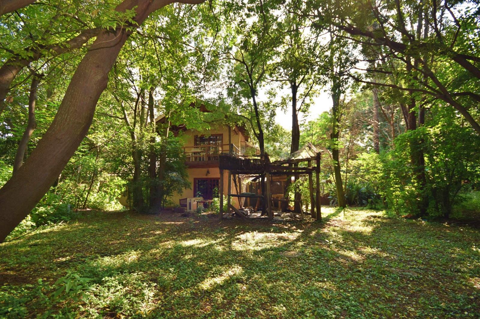 4 Bedroom House in Ferndale