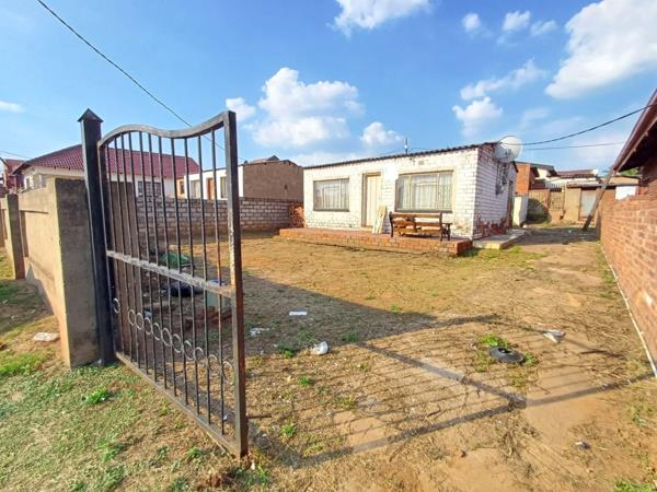2 Bedroom House
