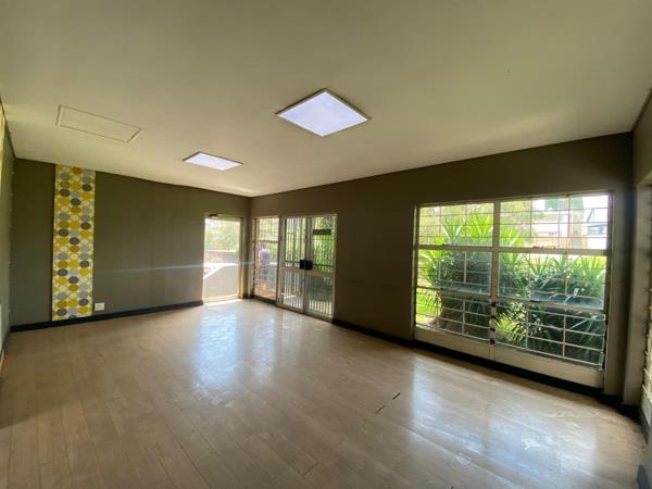 250 m² Office Space