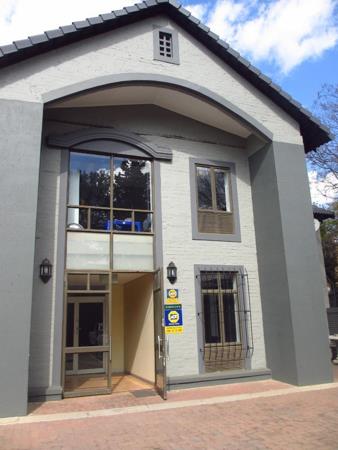 294 m² Office Space