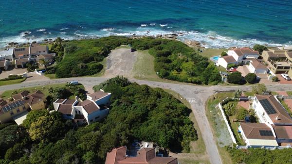 747 m² Land