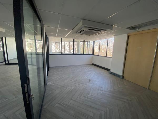 429 m² Office Space