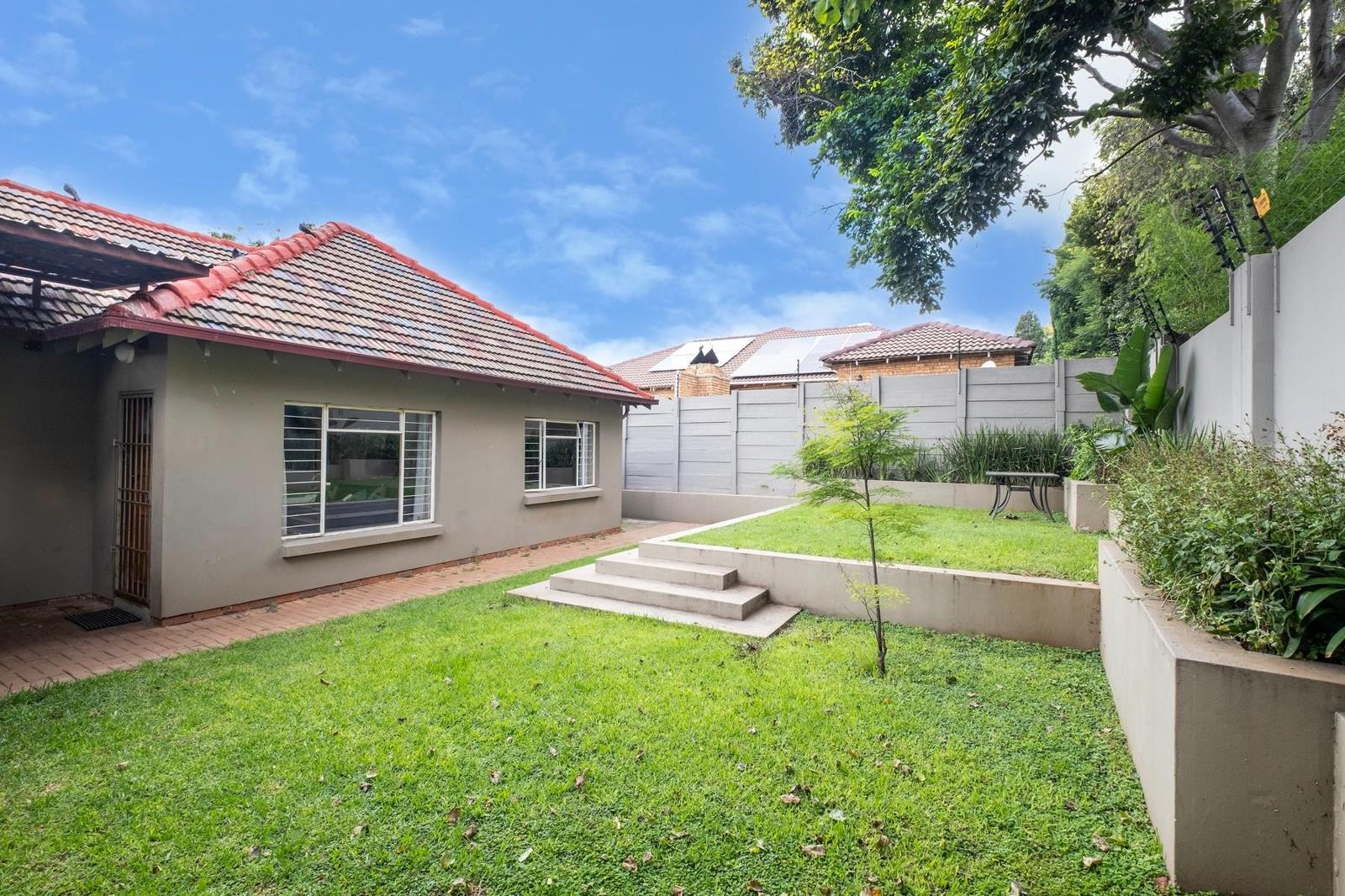 2 Bedroom Garden Cottage in Risidale