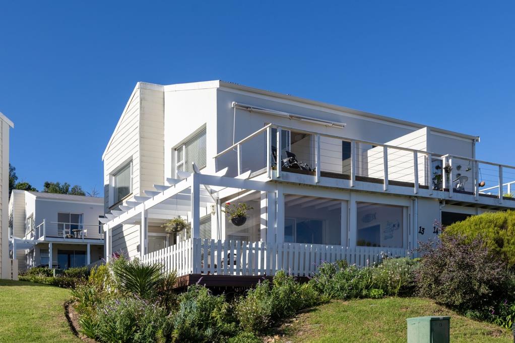 2 Bedroom Duplex