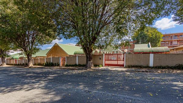 25 Bedroom Apartment