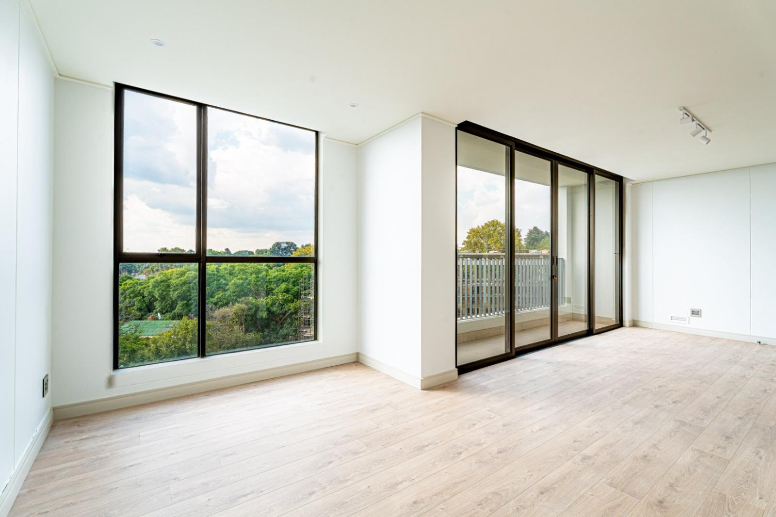 1 Bedroom Apartment in Rosebank