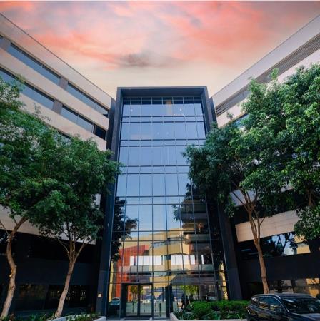 1 066 m² Office Space