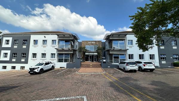 486 m² Office Space