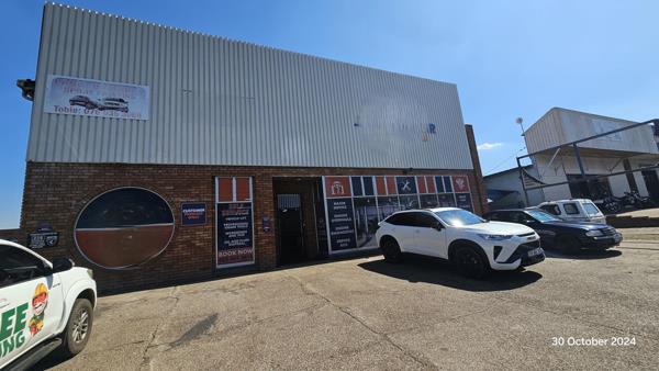 720 m² Commercial space