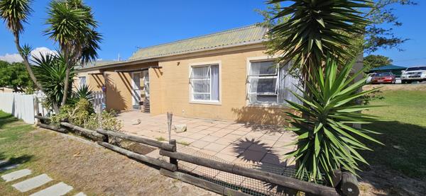 2 Bedroom House