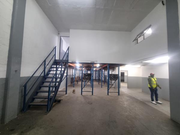 308 m² Industrial space