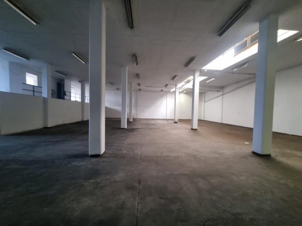 648 m² Industrial space