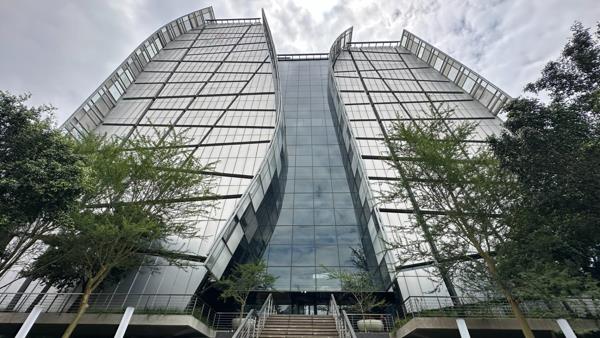 423 m² Office Space