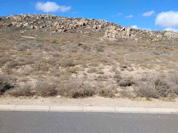 400 m² Land