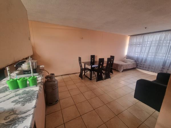 1.5 Bedroom Apartment