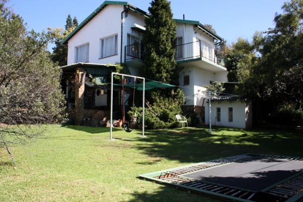 6 Bedroom House
