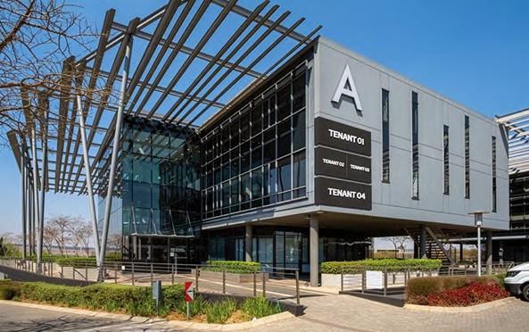 378 m² Office Space