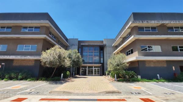 7 296 m² Office Space