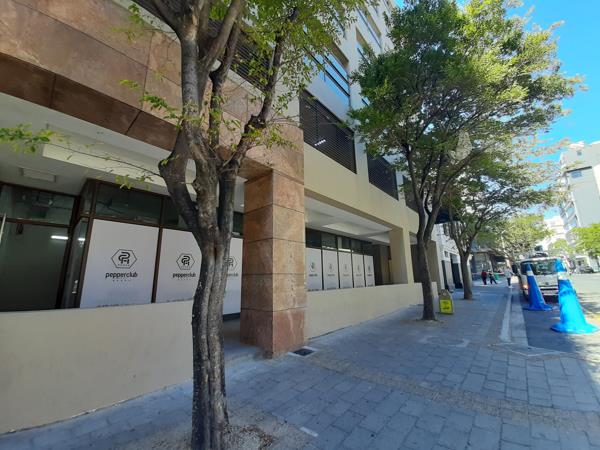 312 m² Retail Space