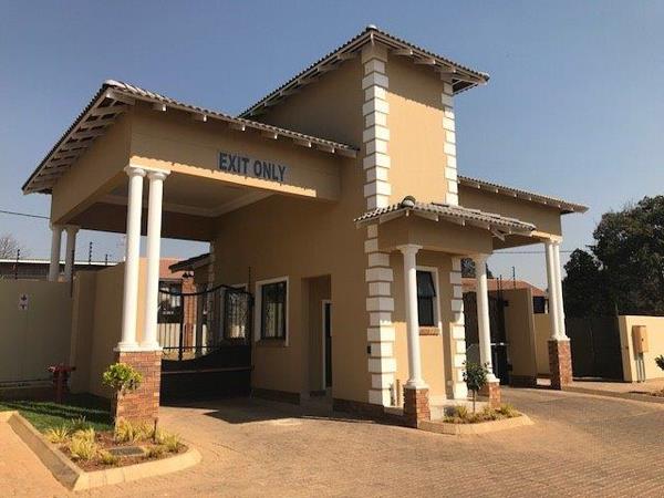 3 Bedroom Townhouse