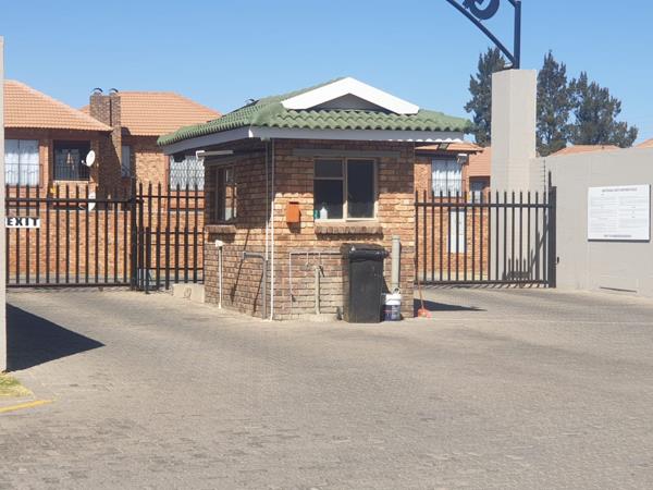2 Bedroom Townhouse