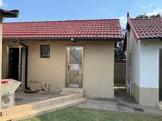 1 Bedroom House